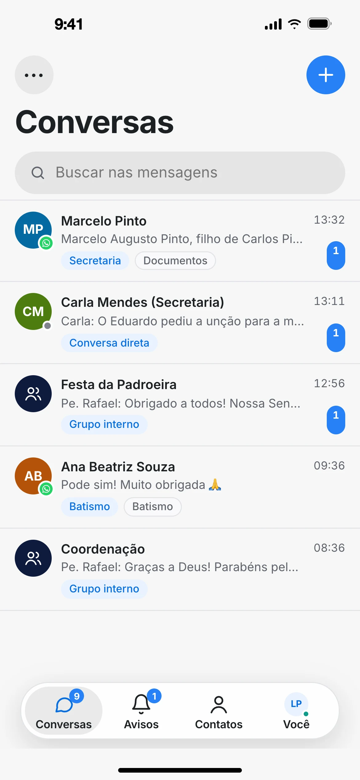 Lista de conversas do NOAV no iPhone